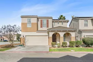4626 W Javier Way, Fresno, CA 93722 - Photo 1