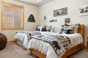 40830 Village Pass Ln, Shaver Lake, CA 93664 - Photo 20