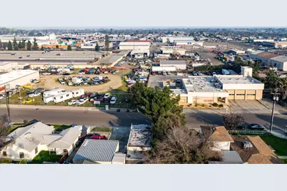 4531 E Hammond Avenue, Fresno, CA 93703 - Photo 16