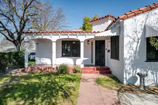 2004 N Maple Ave, Fresno, CA 93703 - Photo 6