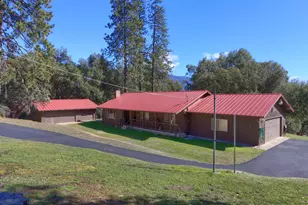 5840 Evergreen Ln, Mariposa, CA 95338 - Photo 2