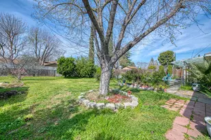 2306 Stanford Ave, Clovis, CA 93611 - Photo 28
