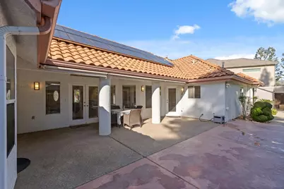 4943 W Minarets Avenue, Fresno, CA 93722 - Photo 32
