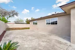 130 W Celeste Ave, Fresno, CA 93704 - Photo 32