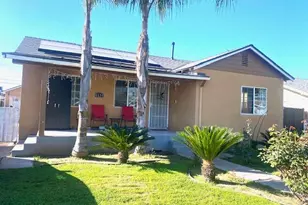 4574 E Illinois Ave, Fresno, CA 93702 - Photo 2