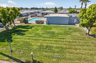 105 W Herndon Ave, Pinedale, CA 93650 - Photo 32