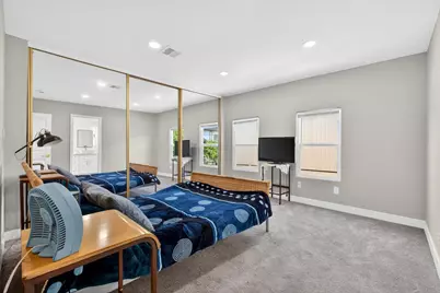 105 W Herndon Avenue #SPC64, Pinedale, CA 93650 - Photo 20