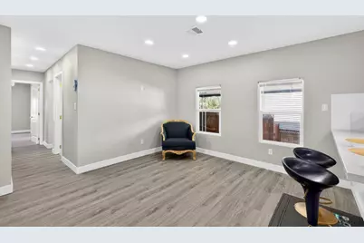 105 W Herndon Avenue #SPC64, Pinedale, CA 93650 - Photo 8
