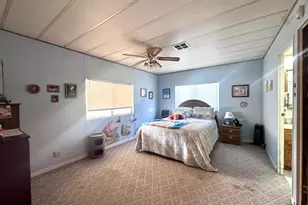 1218 E Cleveland Ave, Madera, CA 93638 - Photo 10