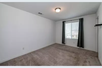 6137 W Richert Avenue, Fresno, CA 93723 - Photo 12