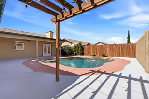 702 Montecito Ct, Lemoore, CA 93245 - Photo 44