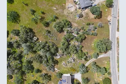 2098 North Dome Drive, Coarsegold, CA 93614 - Photo 12