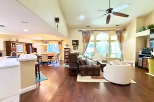1555 E Emerald Ave, Fresno, CA 93720 - Photo 8