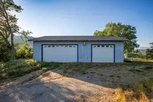 35032 George Smith Rd, Squaw Valley, CA 93675 - Photo 30