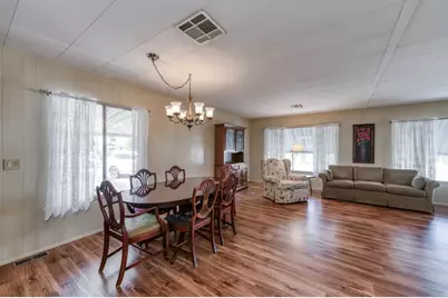 1701 Dinuba Avenue #40, Selma, CA 93662 - Photo 8