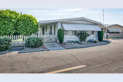 1701 Dinuba Avenue #40, Selma, CA 93662 - Photo 4