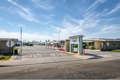 1701 Dinuba Avenue #40, Selma, CA 93662 - Photo 38