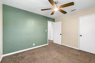 4033 E Brentwood Ave, Fresno, CA 93703 - Photo 20