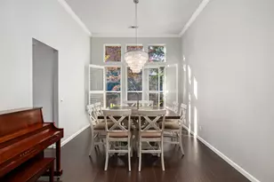 10340 N Sinclair Cir, Fresno, CA 93730 - Photo 12