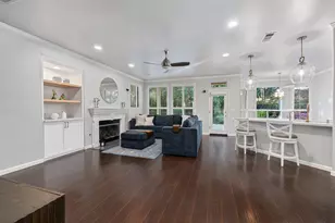 10340 N Sinclair Cir, Fresno, CA 93730 - Photo 18