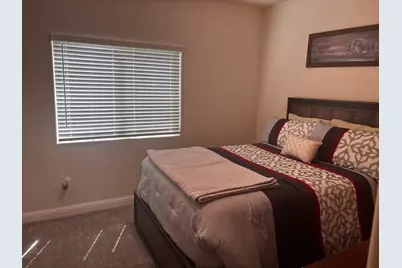 1614 N Barcus Avenue, Fresno, CA 93722 - Photo 12