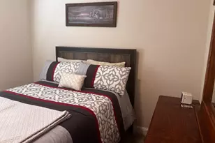 1614 N Barcus Ave, Fresno, CA 93722 - Photo 14