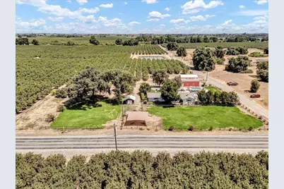 21544 Grangeville Boulevard, Lemoore, CA 93245 - Photo 10