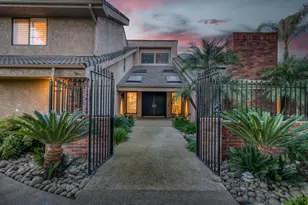 2788 W Bluff Ave, Fresno, CA 93711 - Photo 2