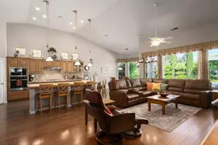 2691 Stuart Ave, Clovis, CA 93611 - Photo 8