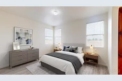 2555 S Lind Avenue, Fresno, CA 93725 - Photo 22