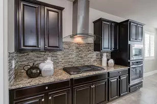 1813 N Paddington Ln, Clovis, CA 93619 - Photo 18
