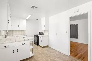 732 W Cortland Ave, Fresno, CA 93705 - Photo 10