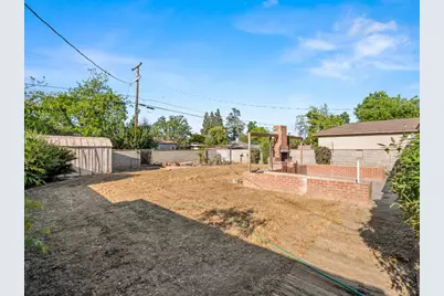 732 W Cortland Avenue, Fresno, CA 93705 - Photo 26
