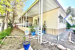 39678 Road 425B, Oakhurst, CA 93644 - Photo 14