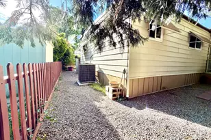 39678 Road 425B, Oakhurst, CA 93644 - Photo 8
