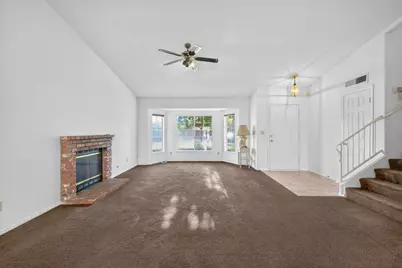 3392 N Forestiere Avenue, Fresno, CA 93722 - Photo 8
