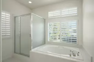 512 W Fallbrook Ave, Clovis, CA 93611 - Photo 28