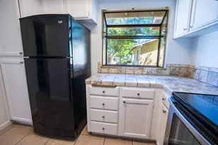 4885 N Backer Ave, Fresno, CA 93726 - Photo 6