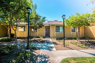 4885 N Backer Avenue #128, Fresno, CA 93726 - Photo 1