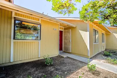 4885 N Backer Avenue #128, Fresno, CA 93726 - Photo 2