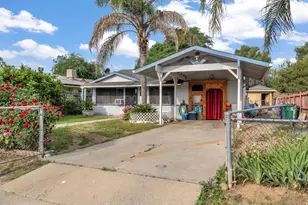 125 12th St, Orange Cove, CA 93646 - Photo 2