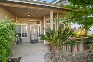 852 N Cherry Ln, Clovis, CA 93611 - Photo 6