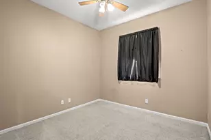 852 N Cherry Ln, Clovis, CA 93611 - Photo 32
