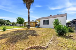 2486 S 10th St, Fresno, CA 93725 - Photo 26