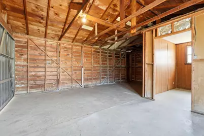 2486 S 10th Street, Fresno, CA 93725 - Photo 28