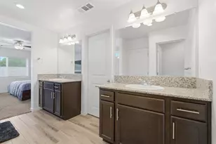 2198 W Ambassador Wy, Hanford, CA 93230 - Photo 36