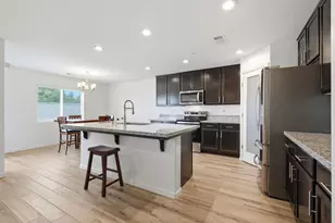 2198 W Ambassador Wy, Hanford, CA 93230 - Photo 12