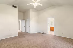 7633 N Hanna Ave, Fresno, CA 93722 - Photo 16