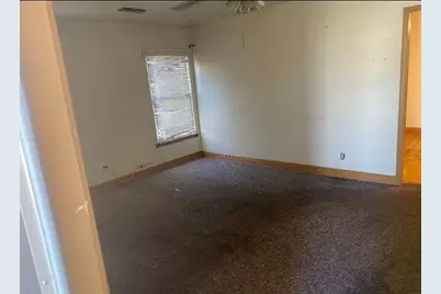 1343 N Esther Way, Fresno, CA 93728 - Photo 2