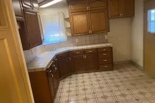 1343 N Esther Way, Fresno, CA 93728 - Photo 10